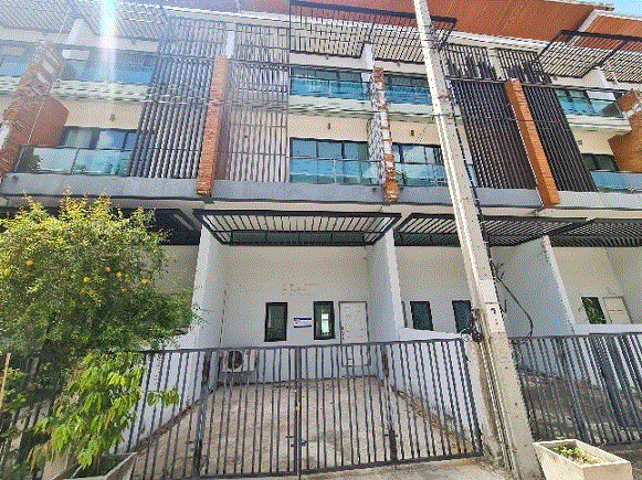 ทาวน์เฮ้าส์หลุดจำนอง ธ.ธนาคารกรุงเทพ กรุงเทพมหานคร บางขุนเทียน ท่าข้าม